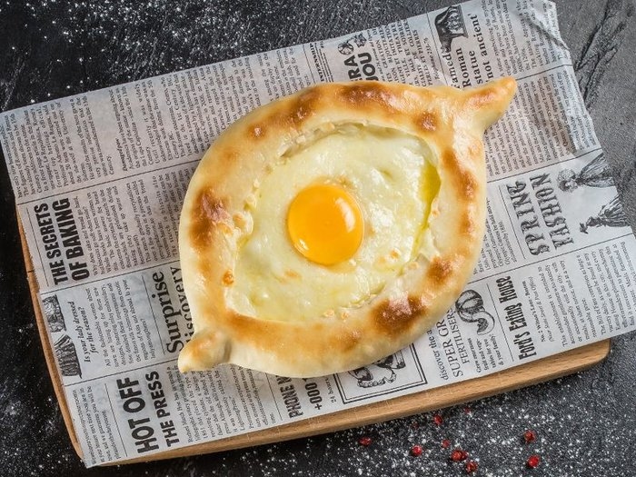 Хачапури по-аджарски