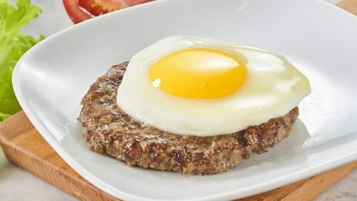 Бифштекс с яйцом 4шт 550гр
