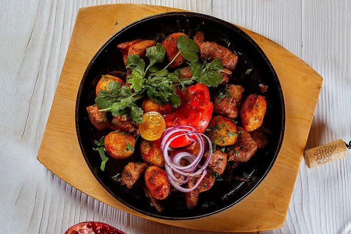 Аджахури из курицы