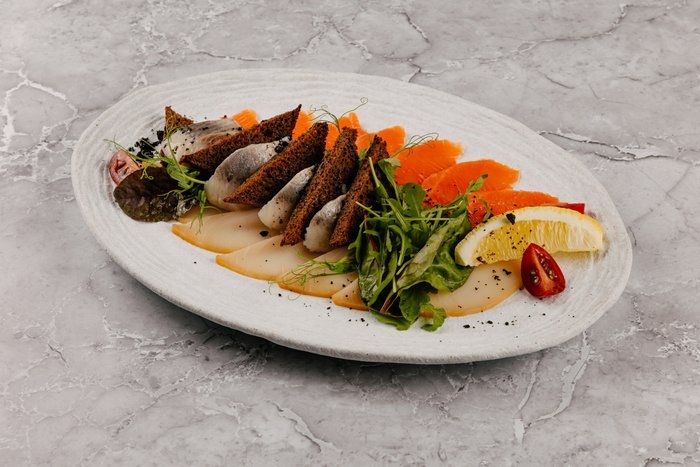 Плато рыбных деликатесов 240гр.